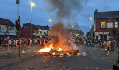 What the Immigrant Revolt in England Shows