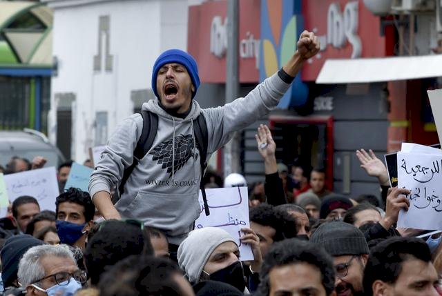 “Completing the Revolution” in Tunisia